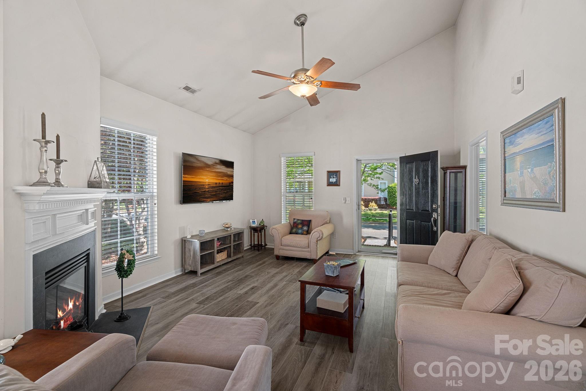 16506 Spruell Street — Huntersville