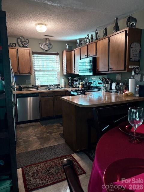 7500 Swedish Ivy Lane — Charlotte