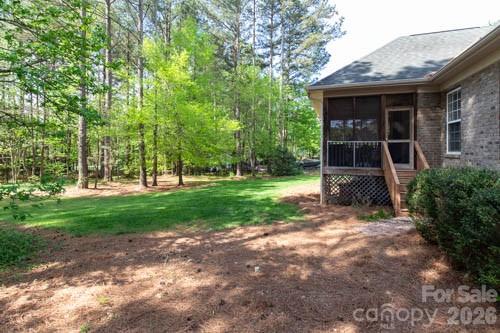 147 Honeysuckle Creek Loop — Mooresville
