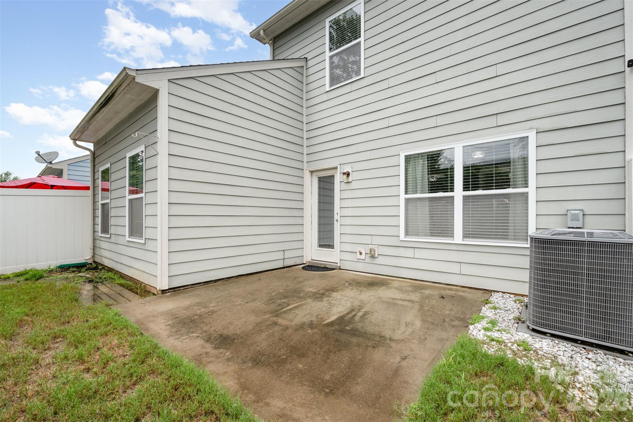 4822 Tradd Circle — Monroe