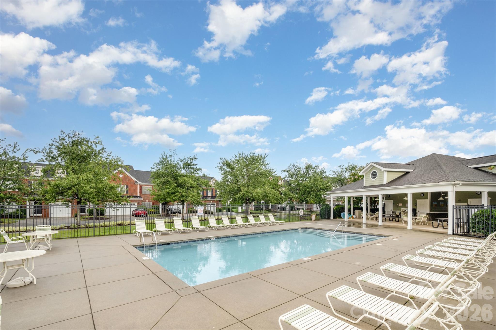 4822 Tradd Circle — Monroe