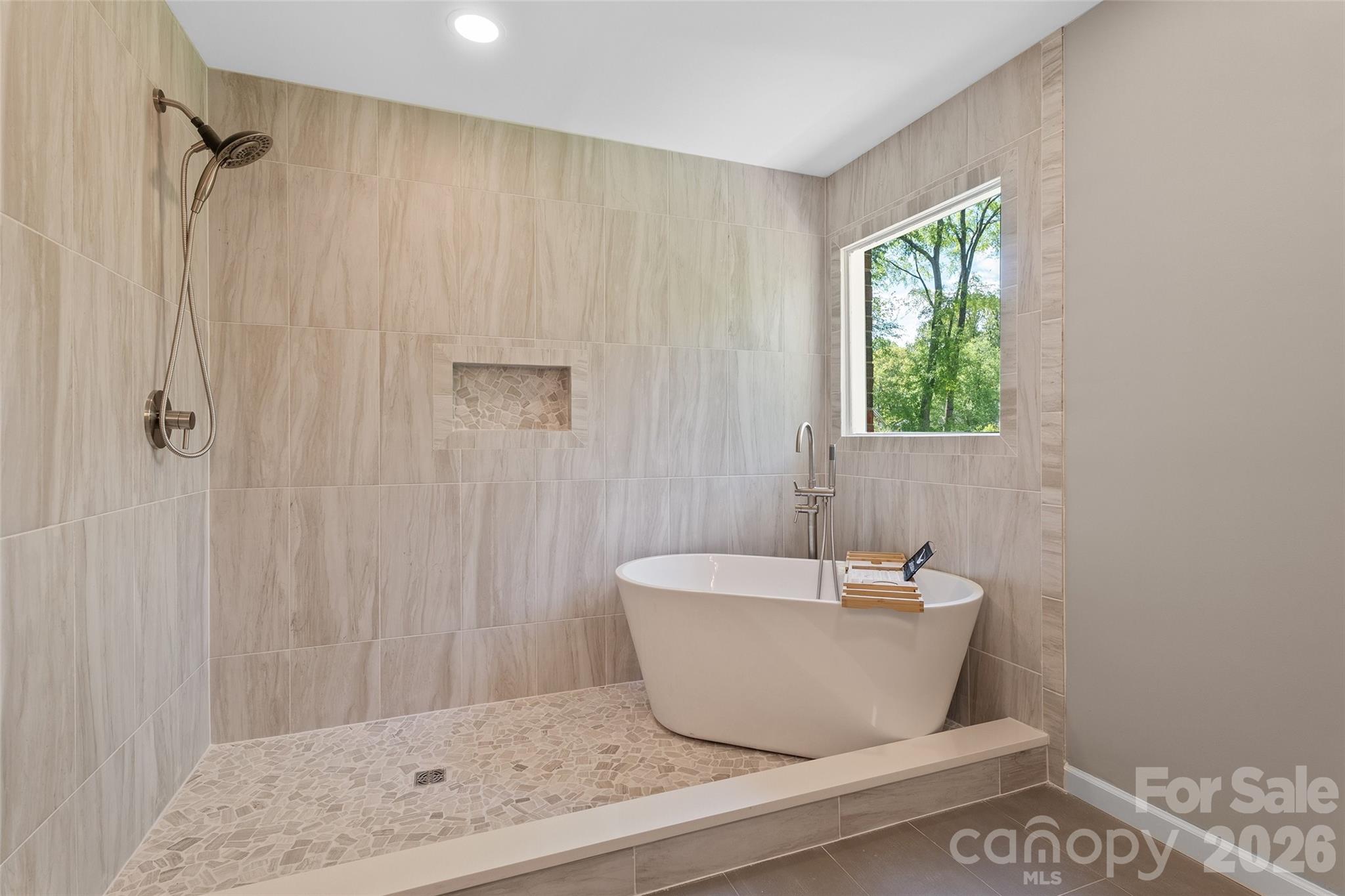 1507 Chadmore Lane NW — Concord