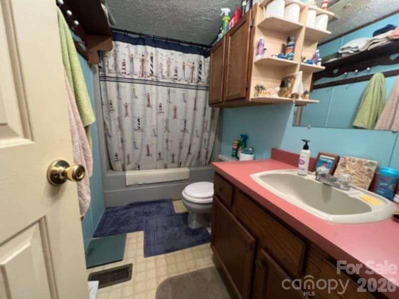 163 Barkley Drive — Mooresboro