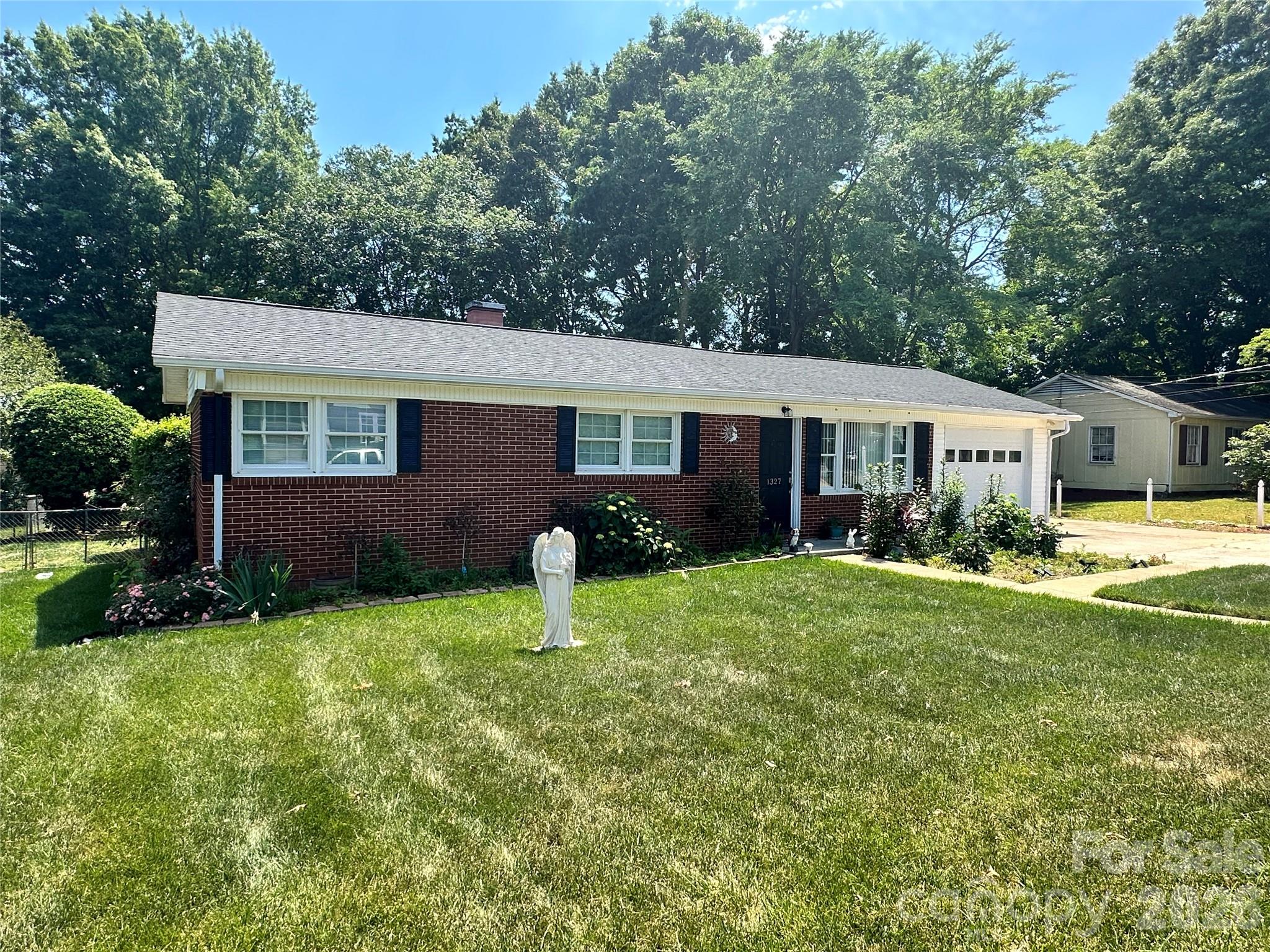 1327 Reid Street — Statesville