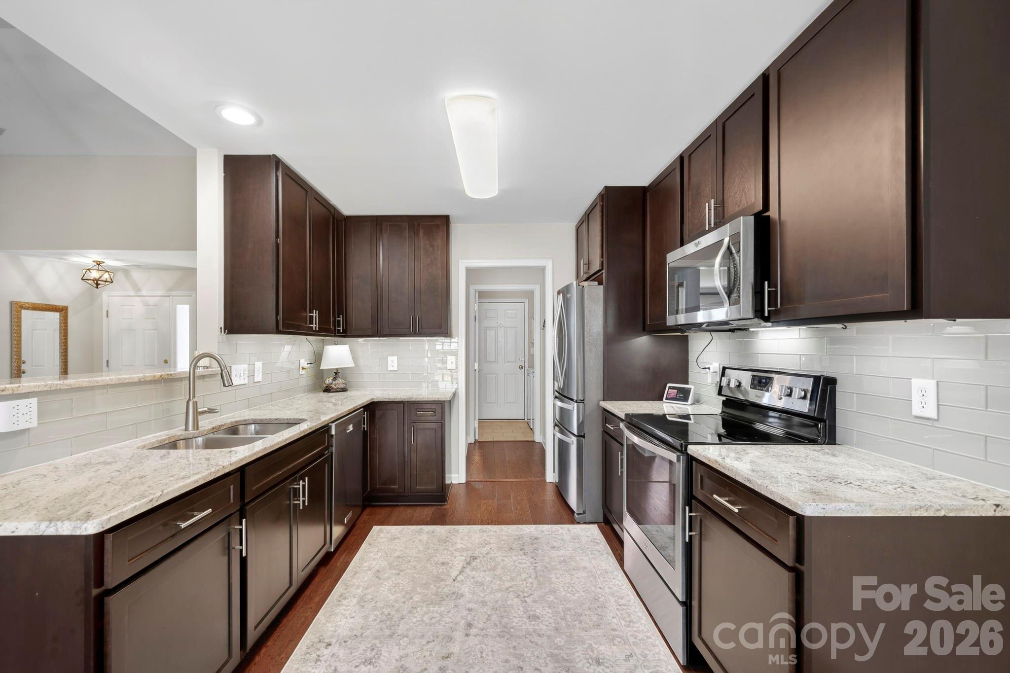 25 Livingston Farm Road — Fletcher