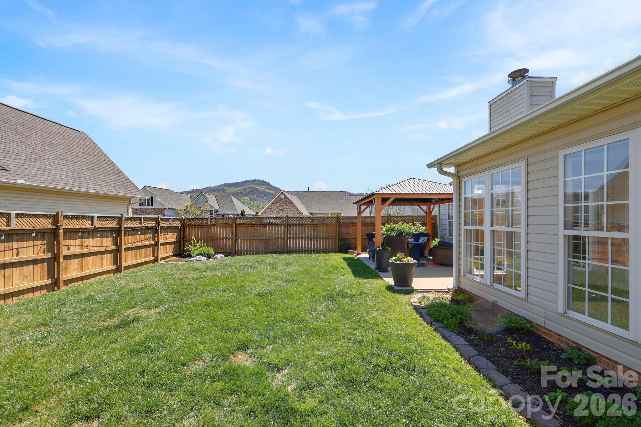 25 Livingston Farm Road — Fletcher