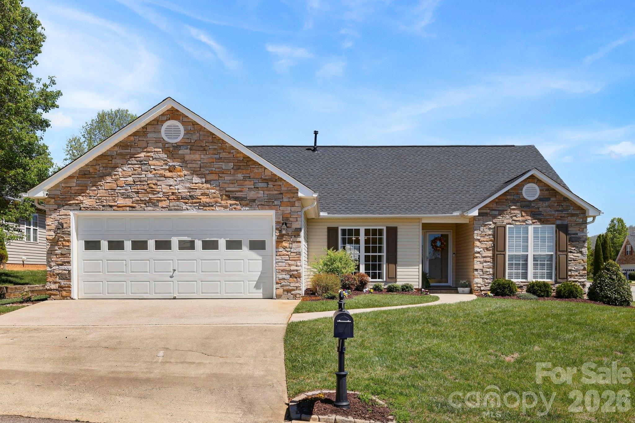 25 Livingston Farm Road — Fletcher