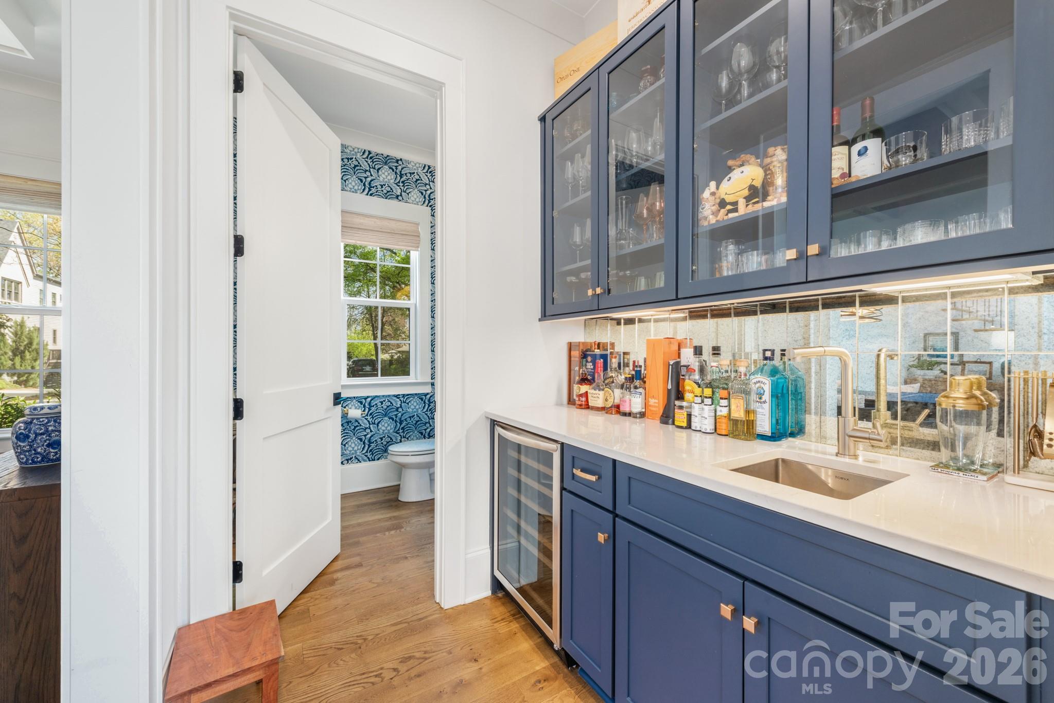 511 Lorna Street — Charlotte