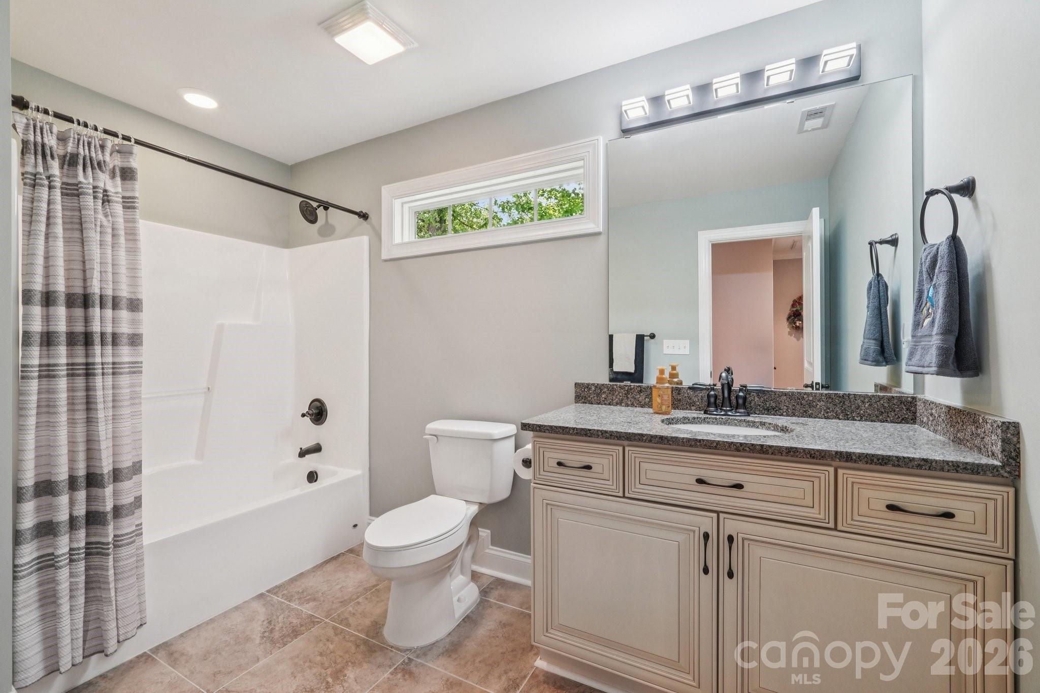 143 Fremont Loop — Mooresville