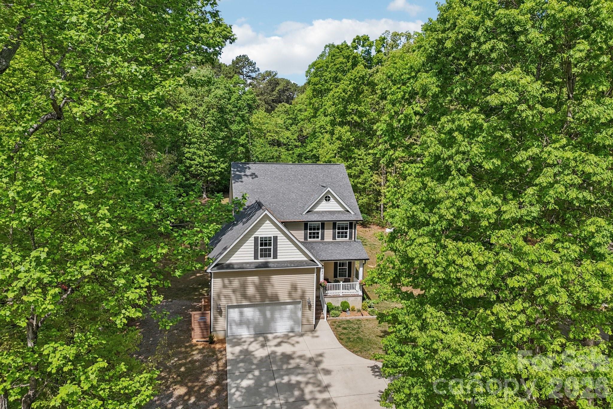 143 Fremont Loop — Mooresville