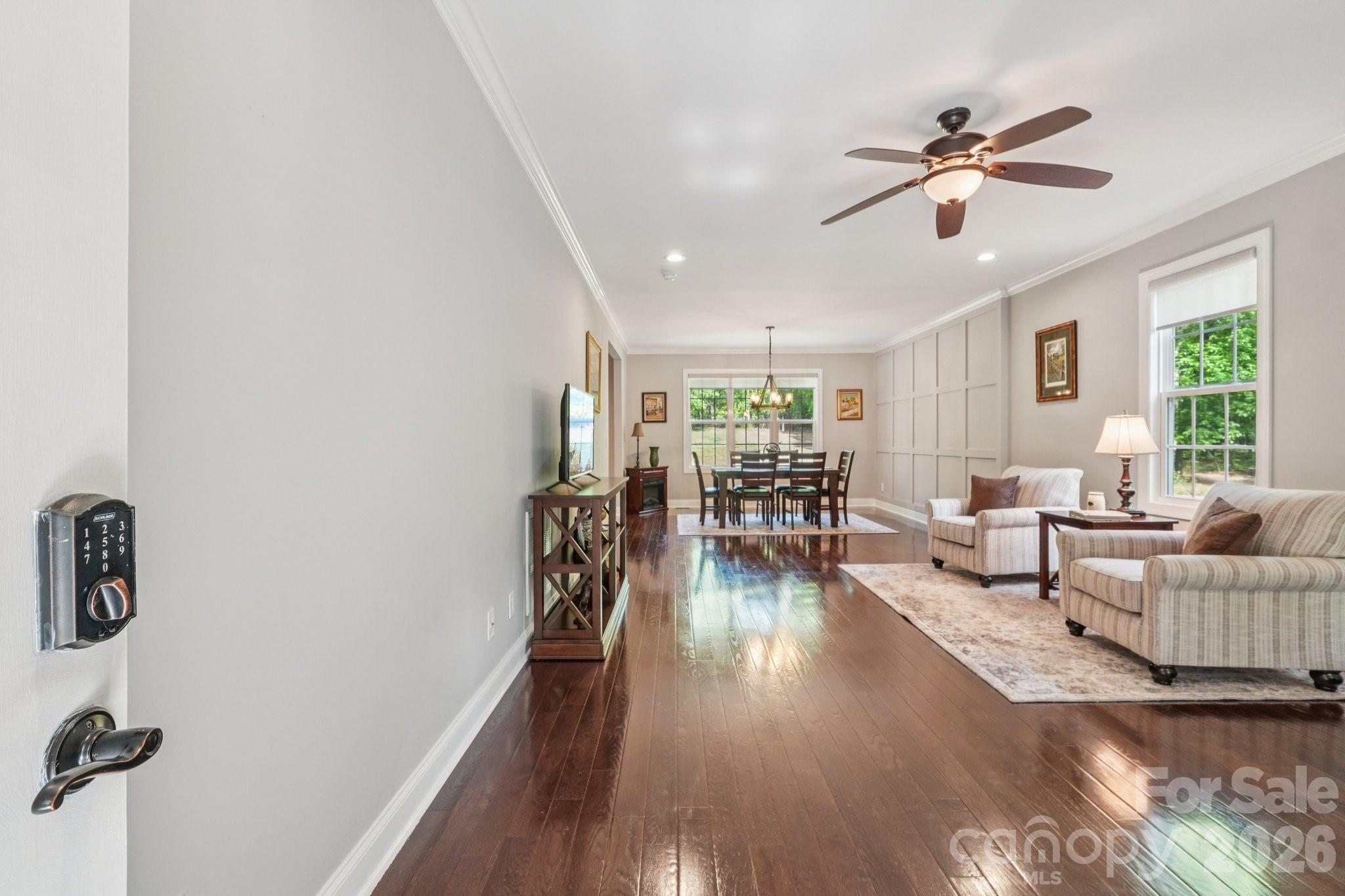143 Fremont Loop — Mooresville