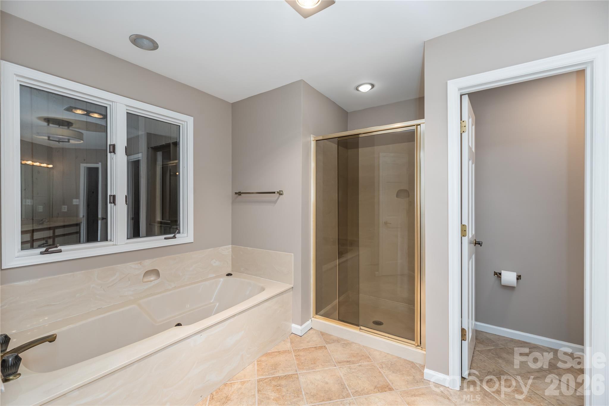 1101 Timber Trail — Asheville