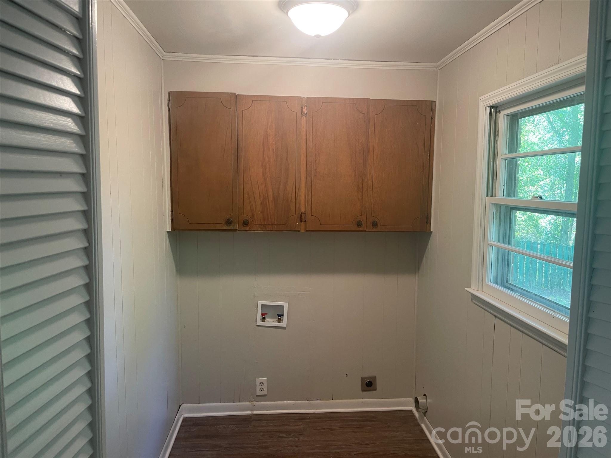 2801 Lyndell Way — Lancaster