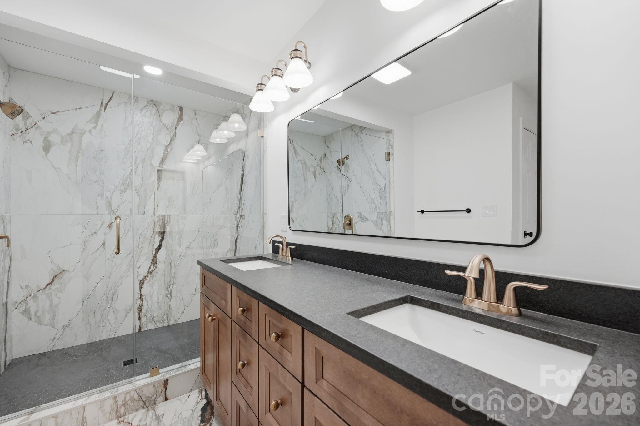 3323 Lincoln Lane — Gastonia