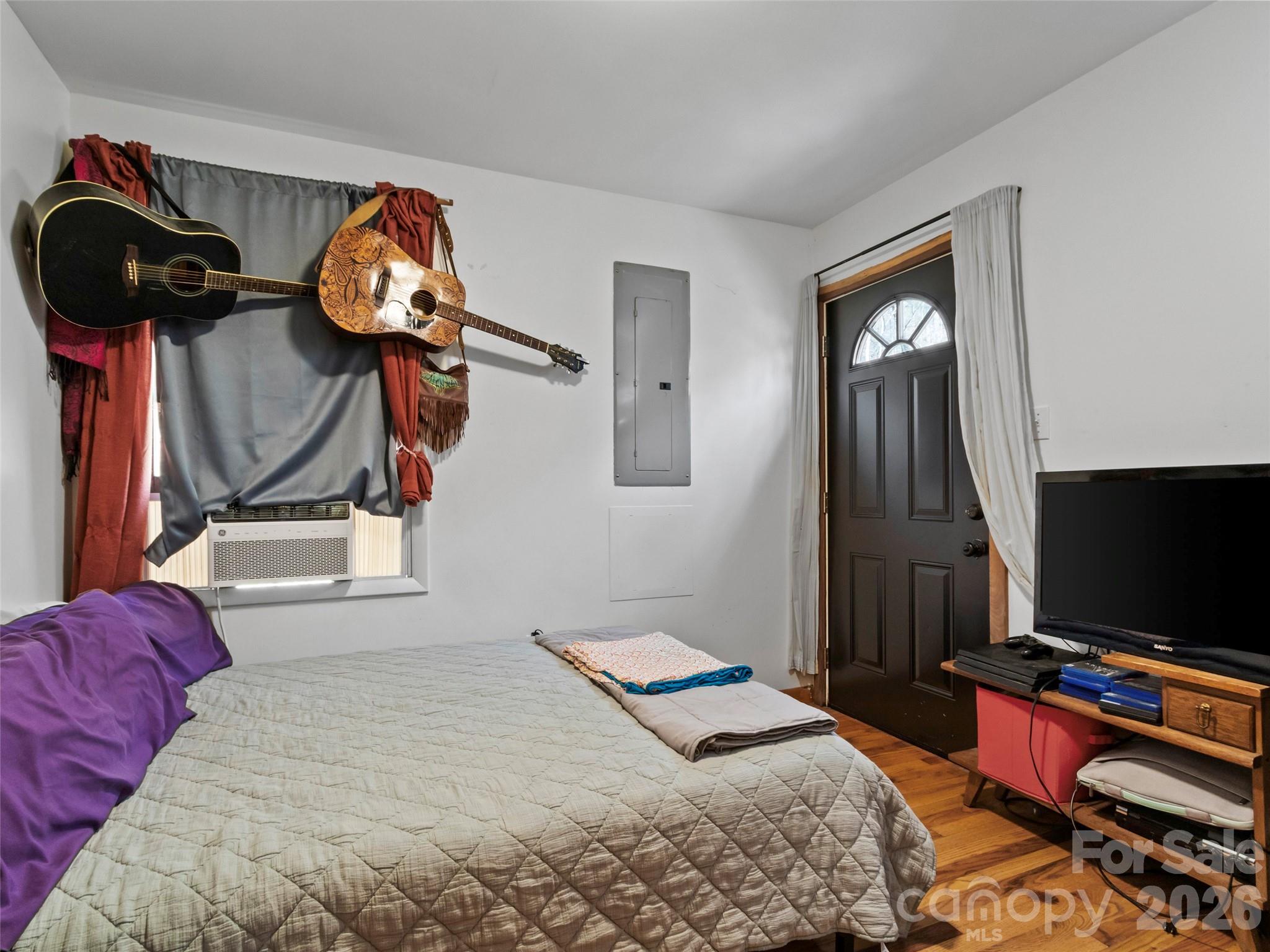183 Stoney Fork Road — Barnardsville