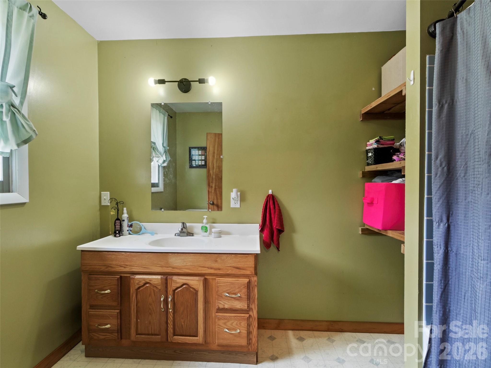 183 Stoney Fork Road — Barnardsville