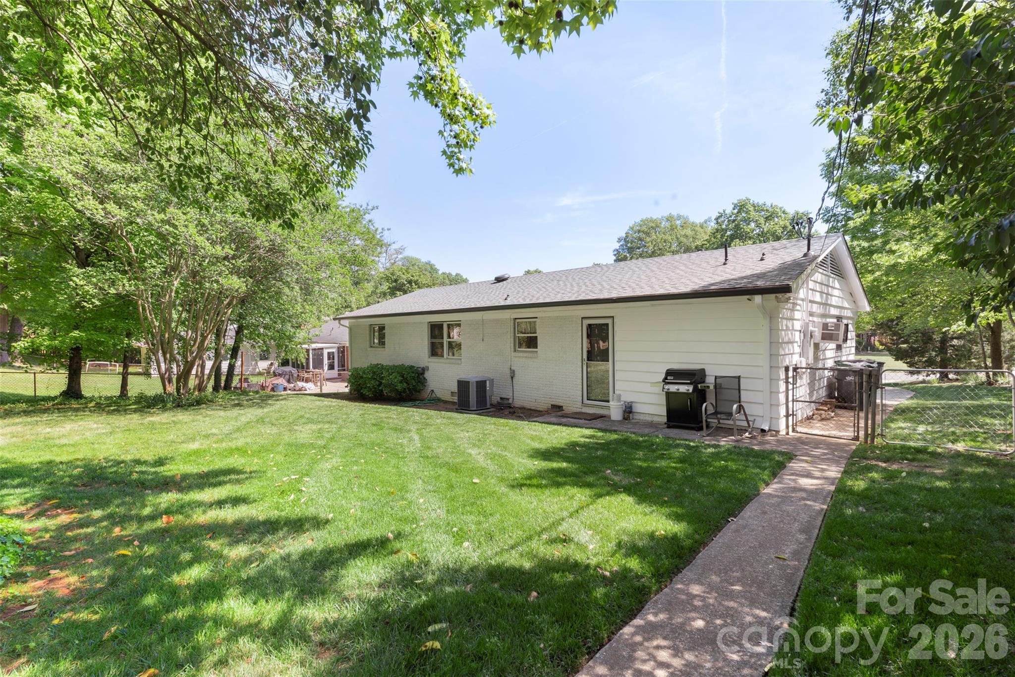 5322 Baker Drive — Charlotte