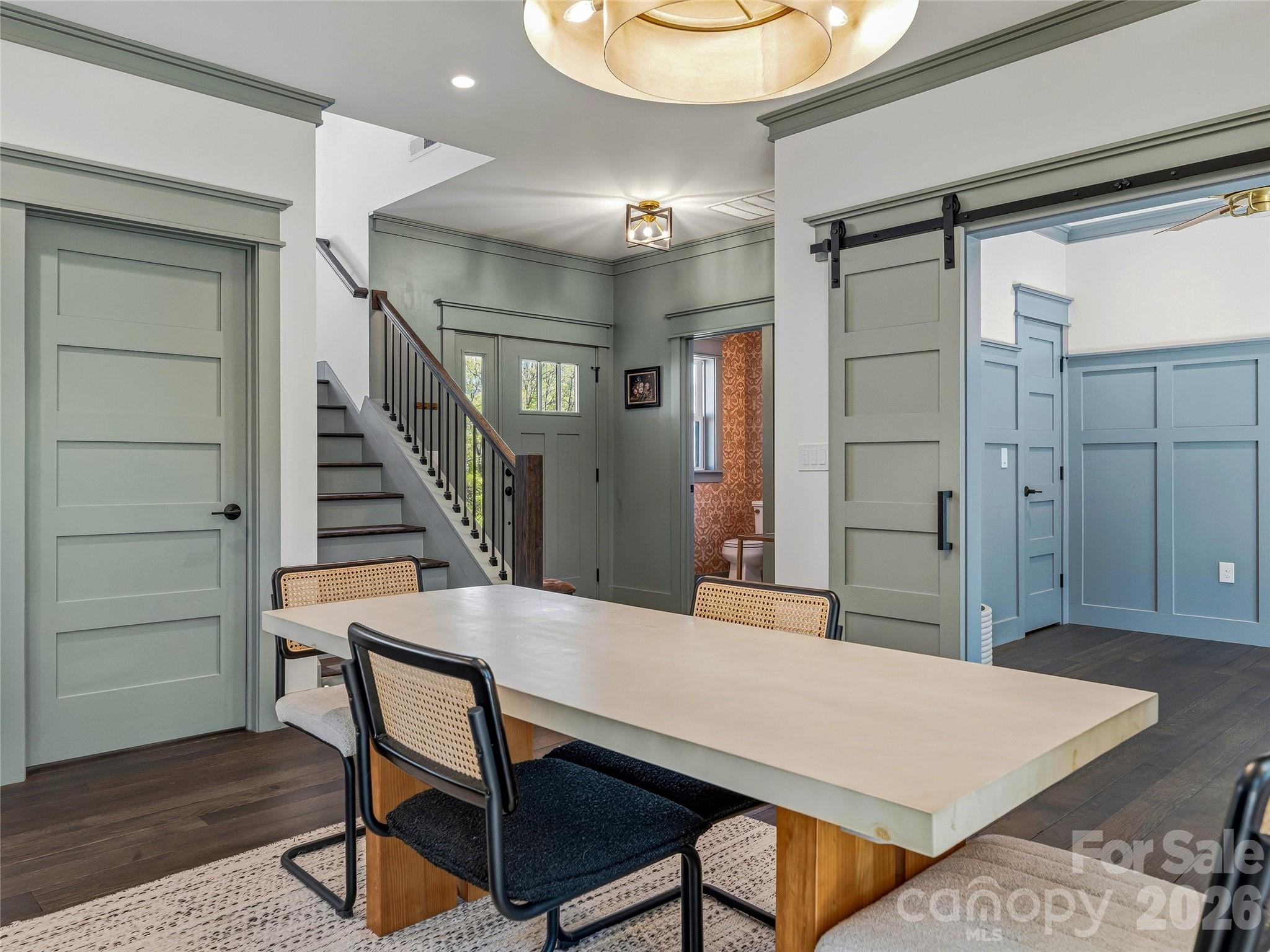 55 Acona Lane — Asheville