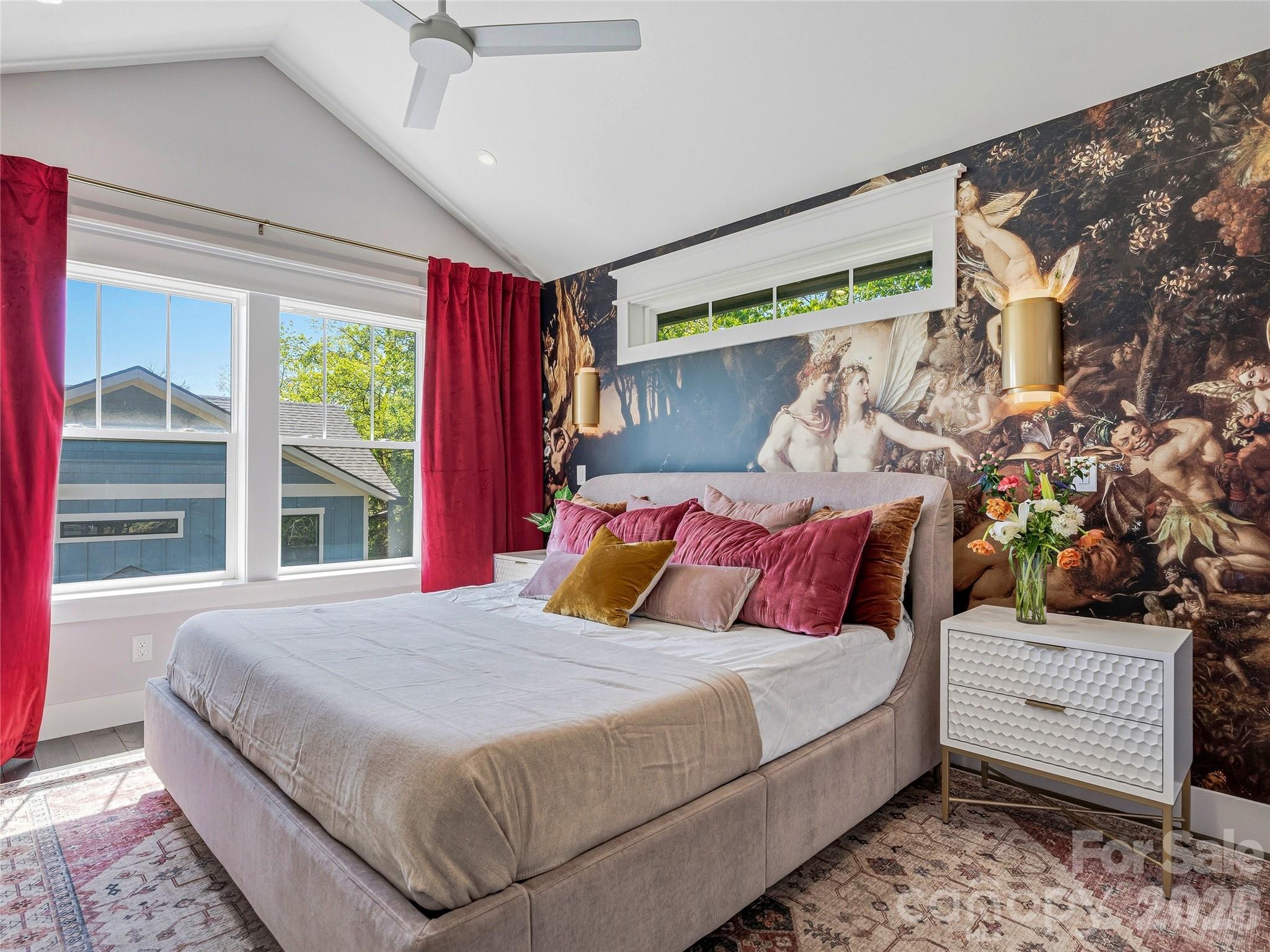 55 Acona Lane — Asheville