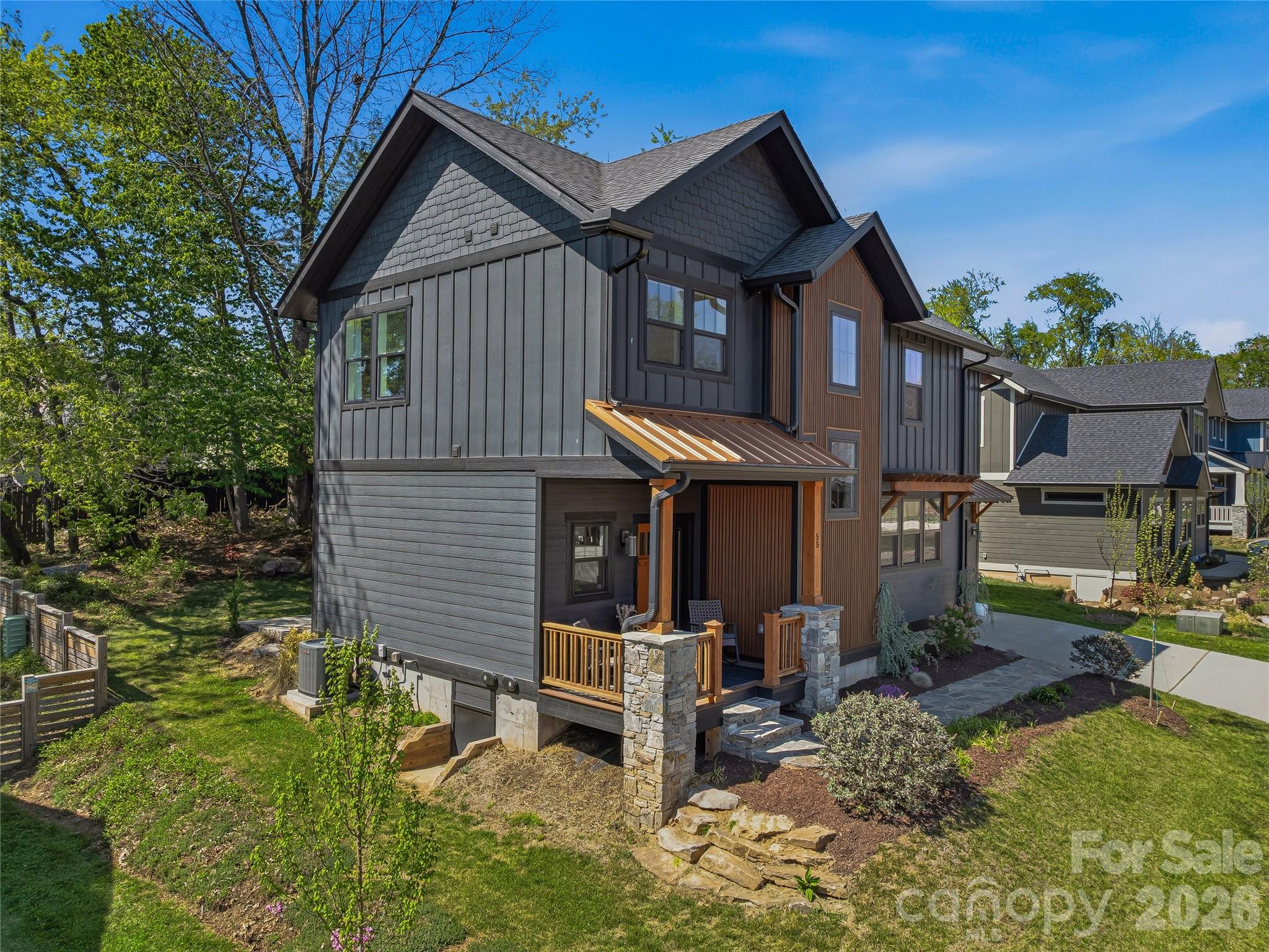 55 Acona Lane — Asheville