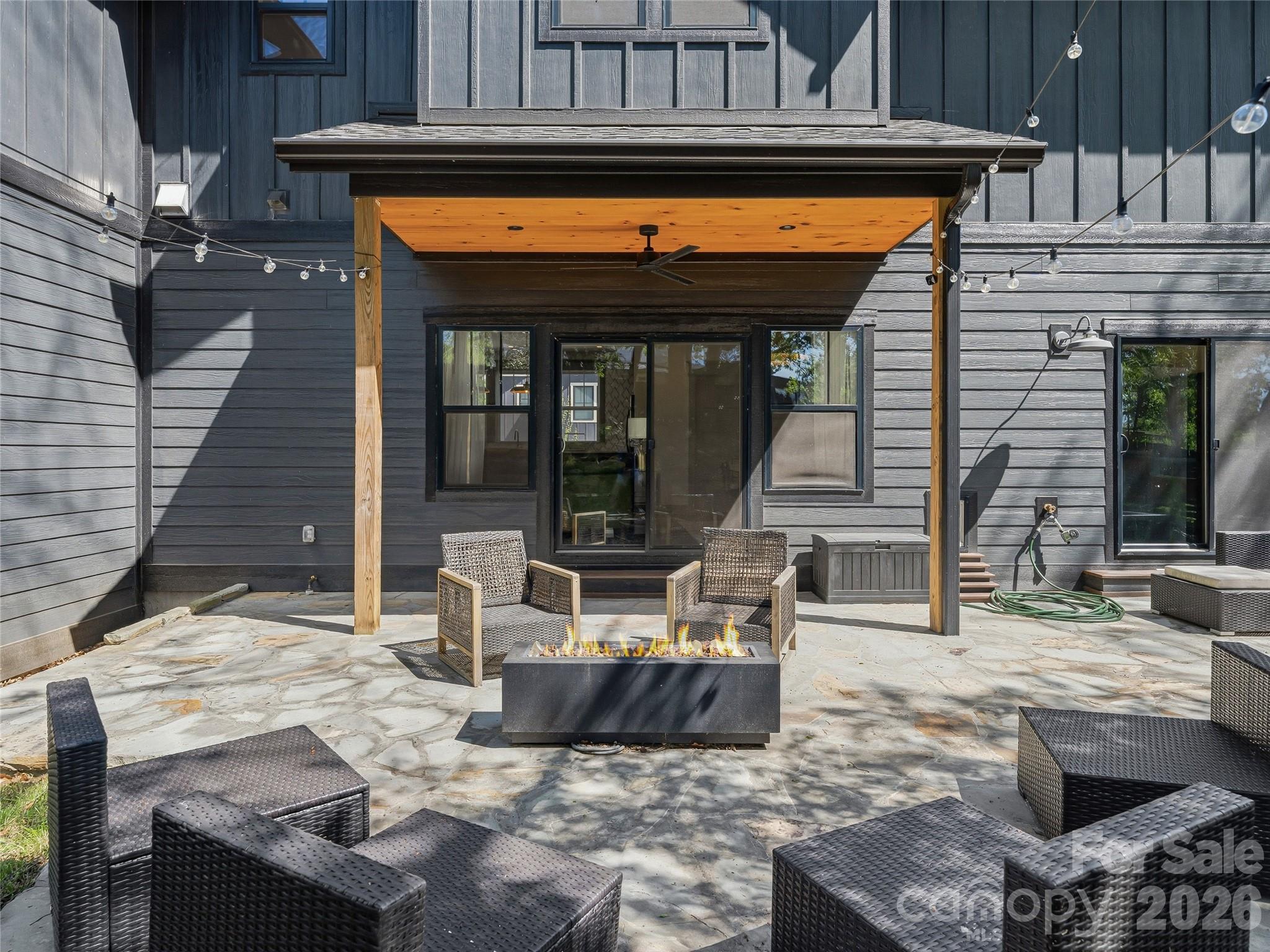 55 Acona Lane — Asheville