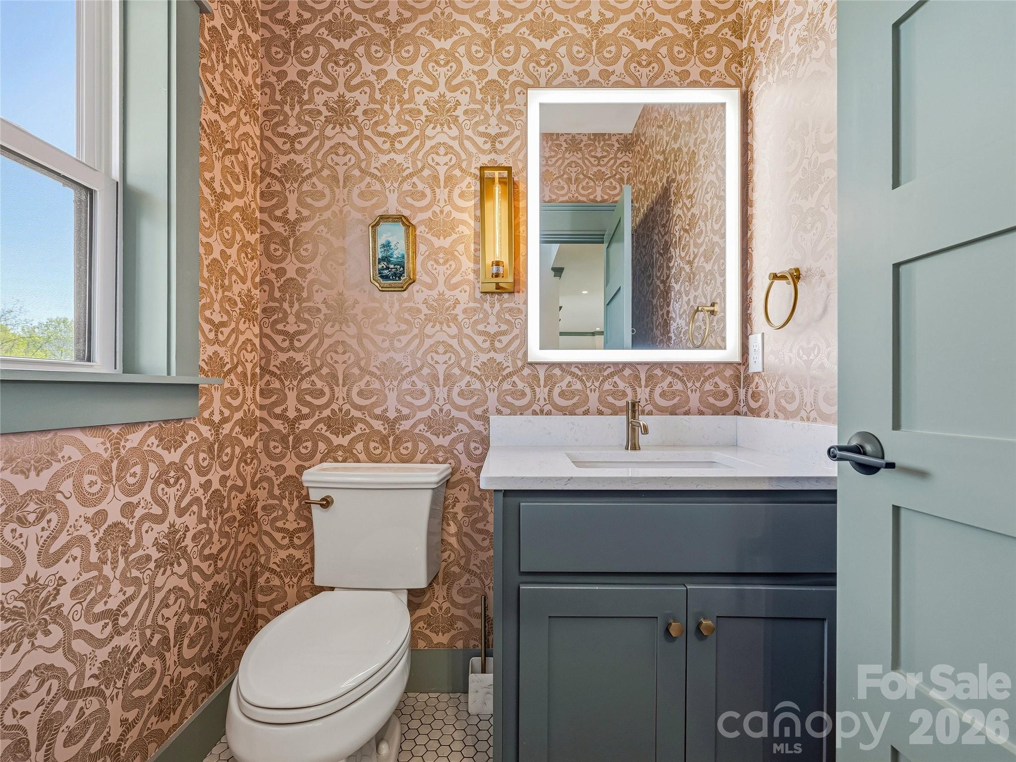 55 Acona Lane — Asheville