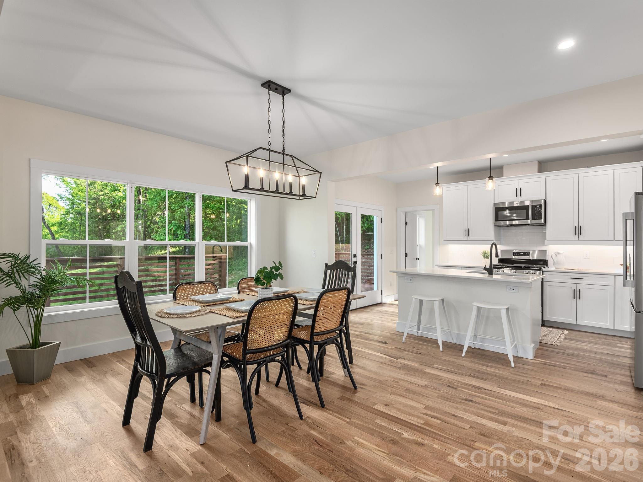 94 Spicewood Road — Weaverville