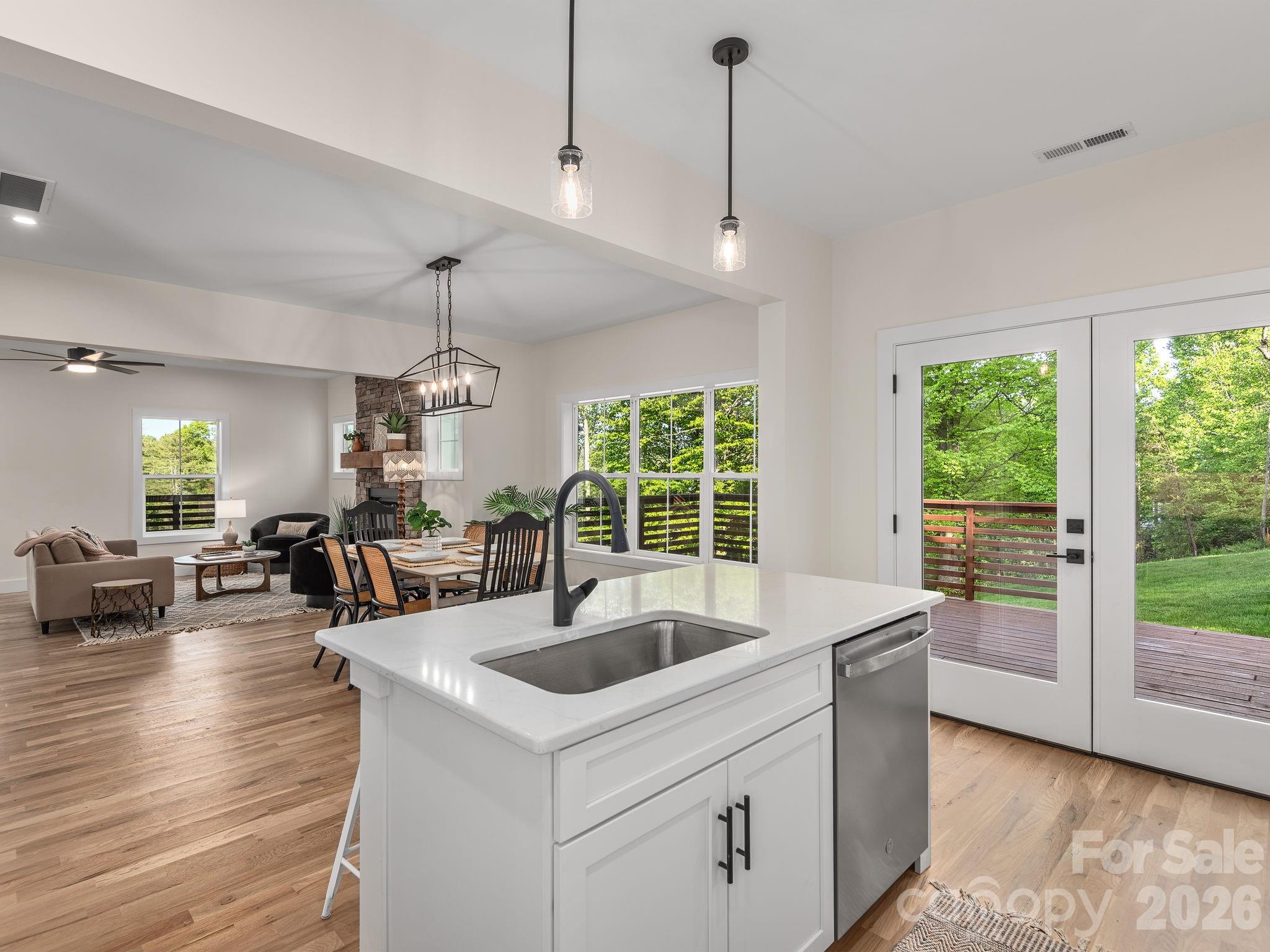 94 Spicewood Road — Weaverville