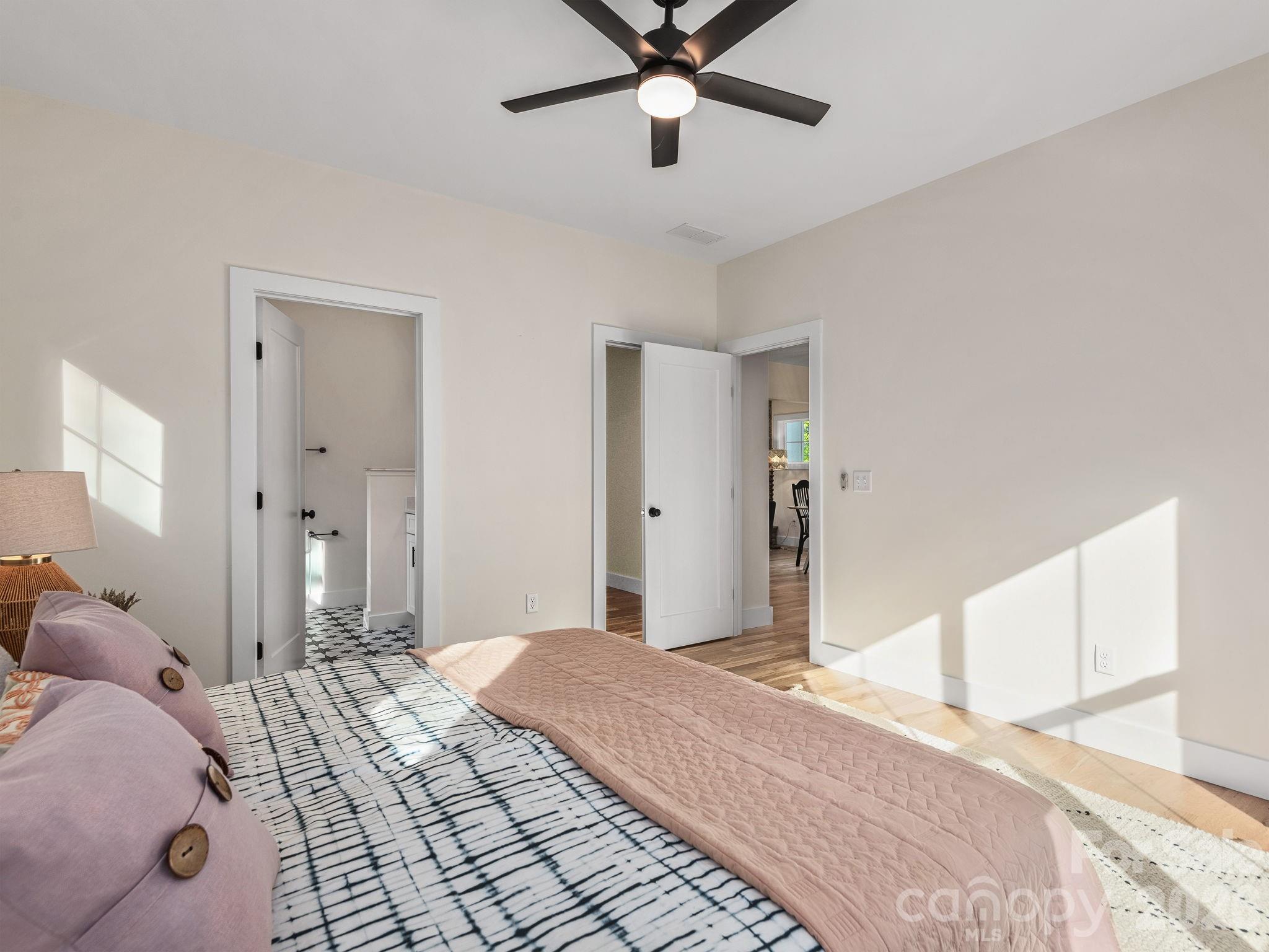 94 Spicewood Road — Weaverville