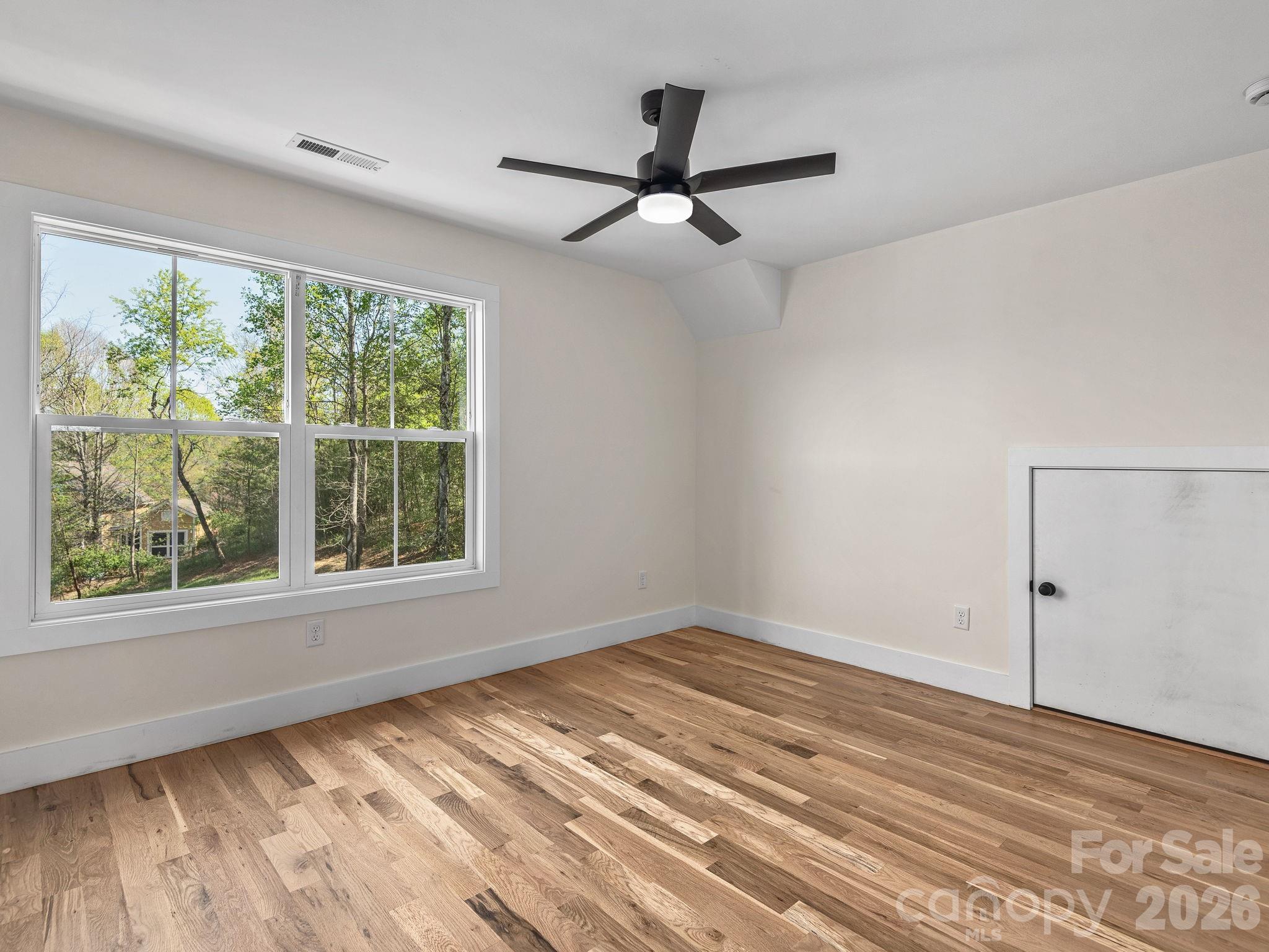 94 Spicewood Road — Weaverville