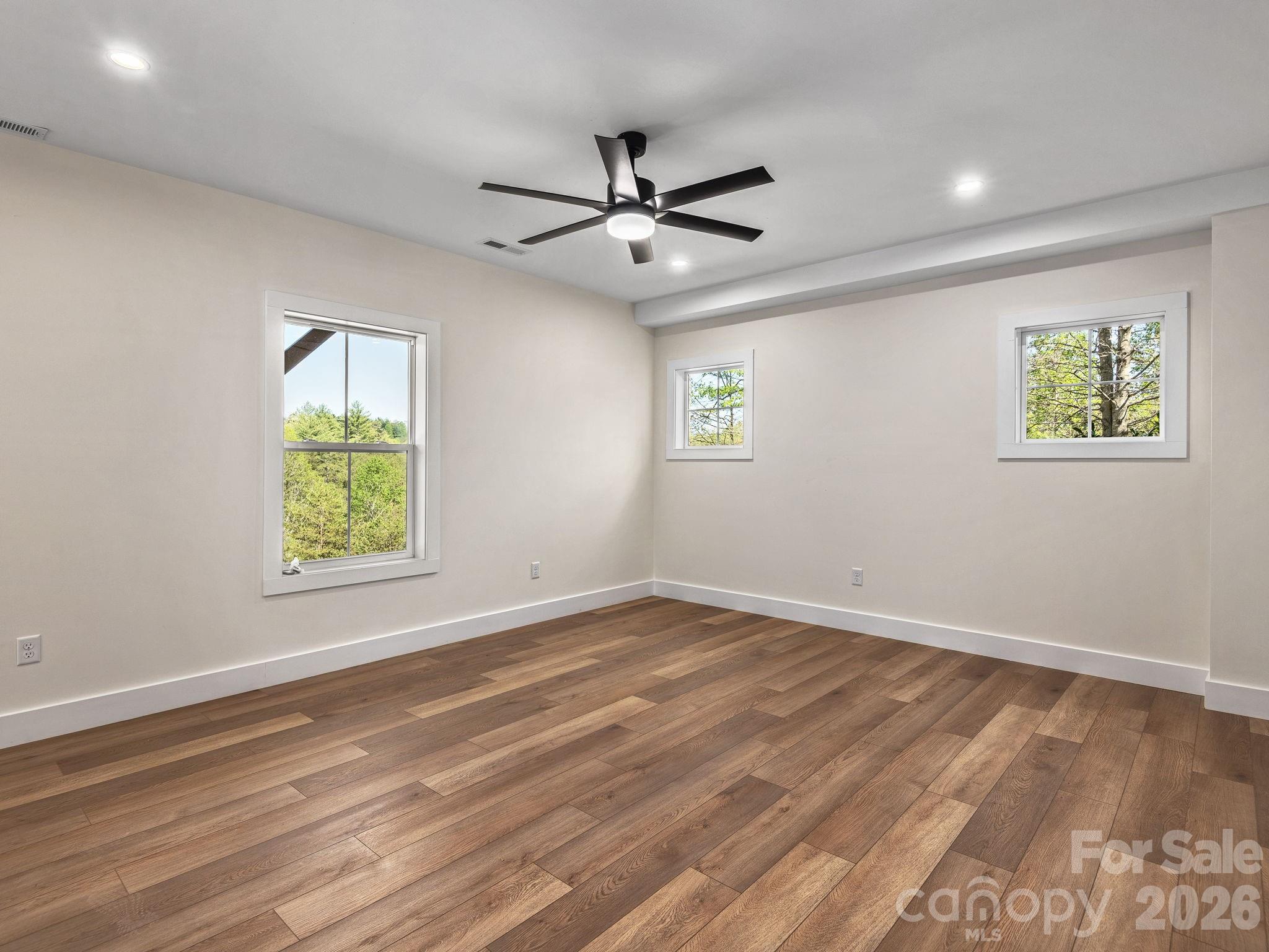 94 Spicewood Road — Weaverville
