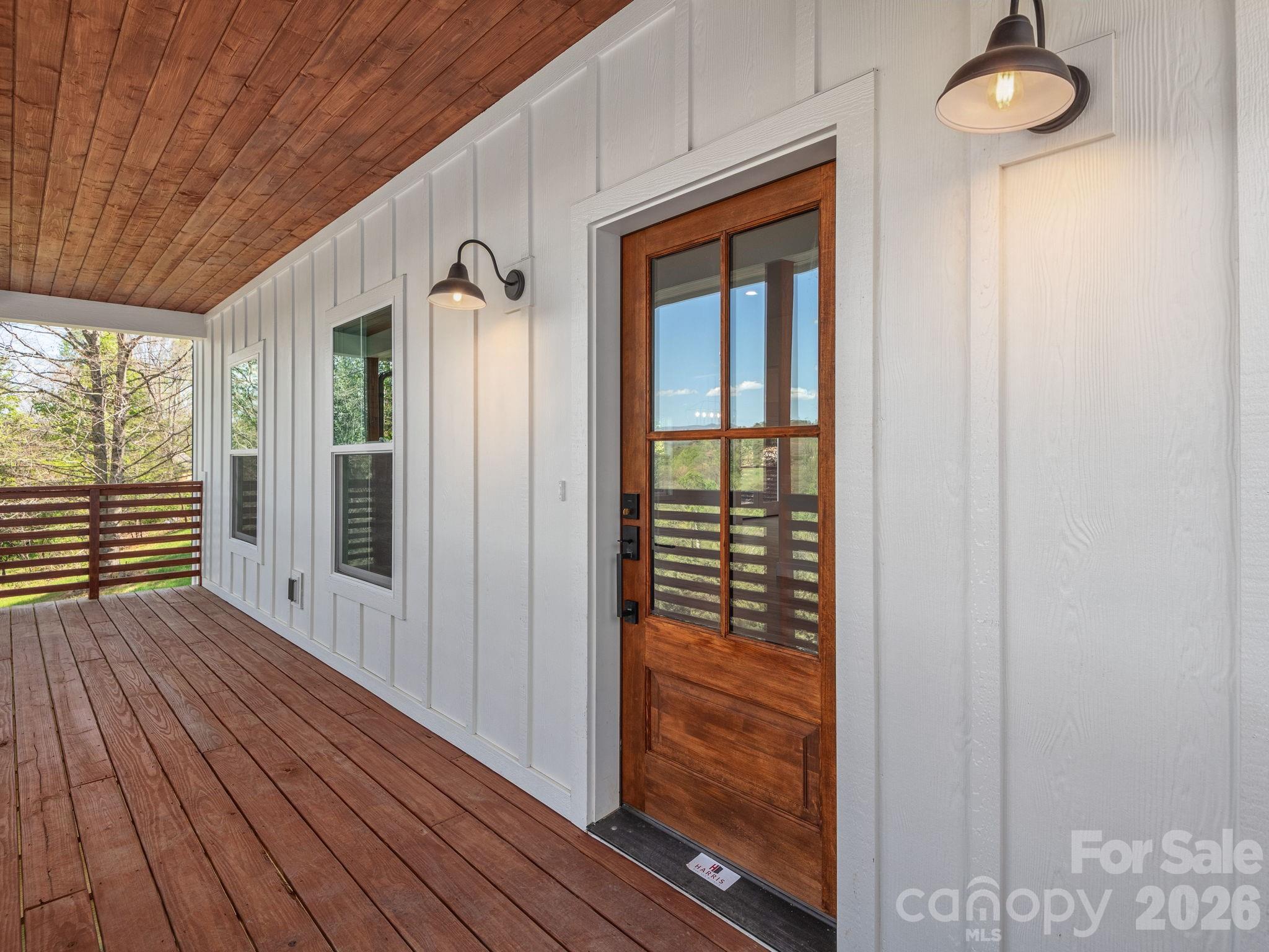 94 Spicewood Road — Weaverville