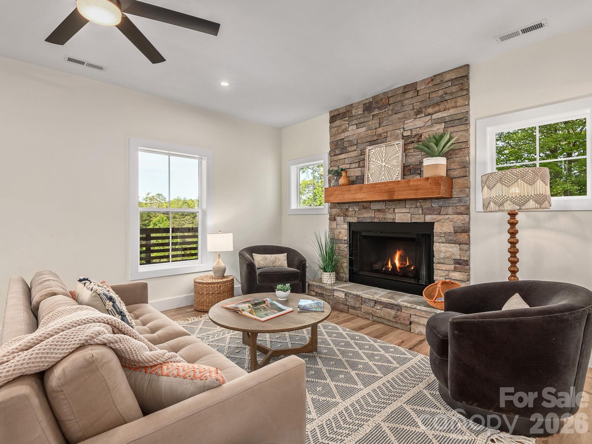 94 Spicewood Road — Weaverville