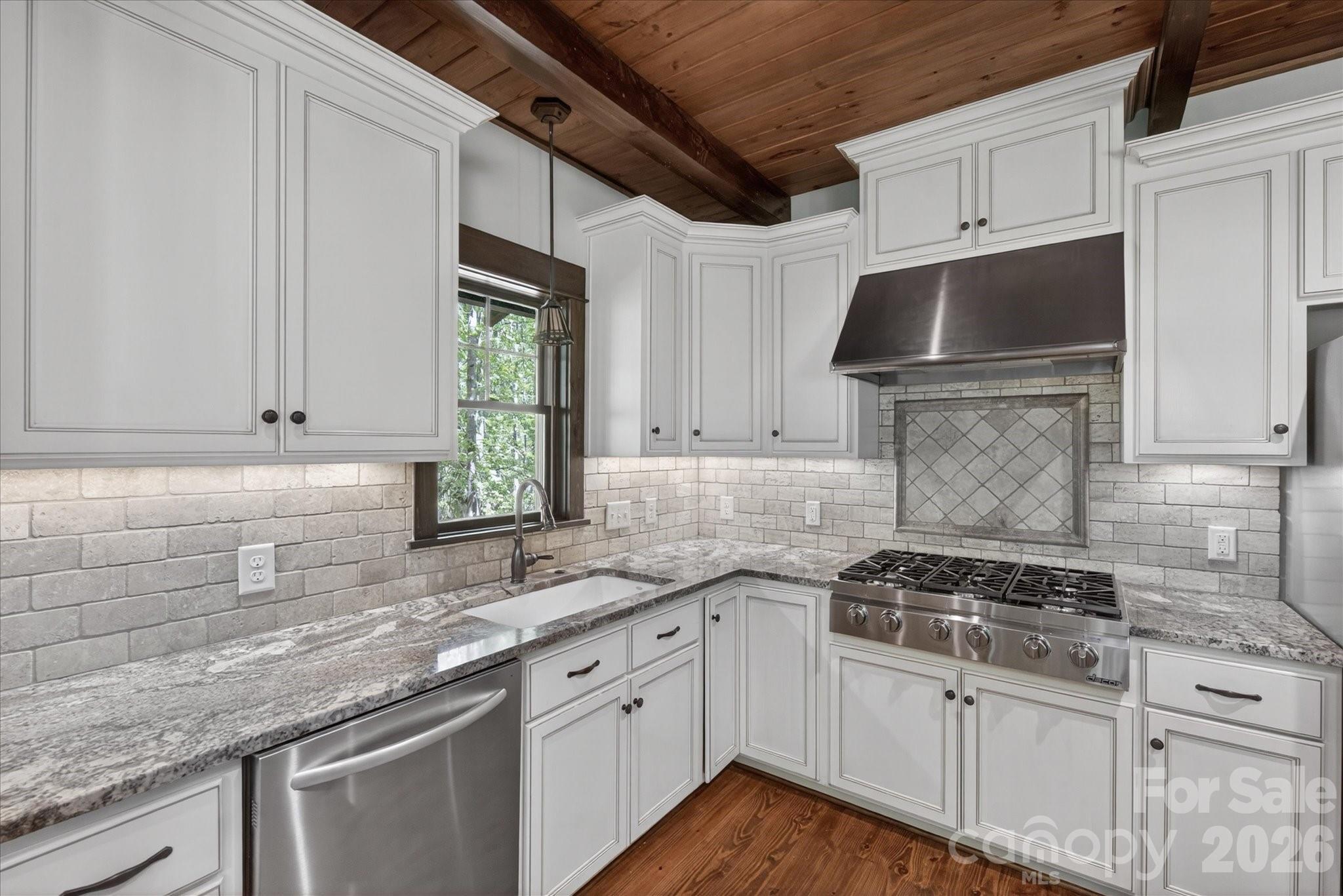 6310 Pleasant Grove Road — Waxhaw