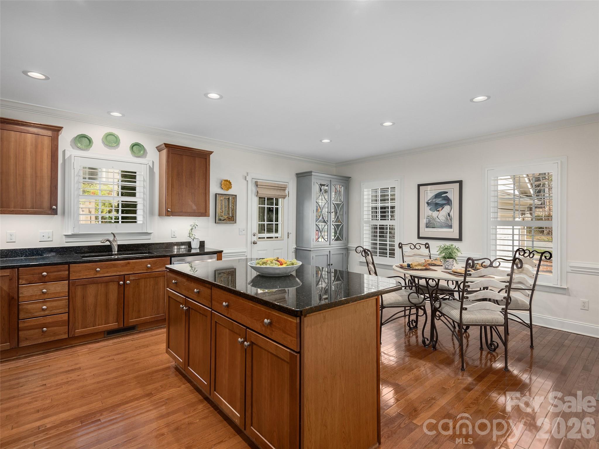 1672 Olmsted Drive — Asheville