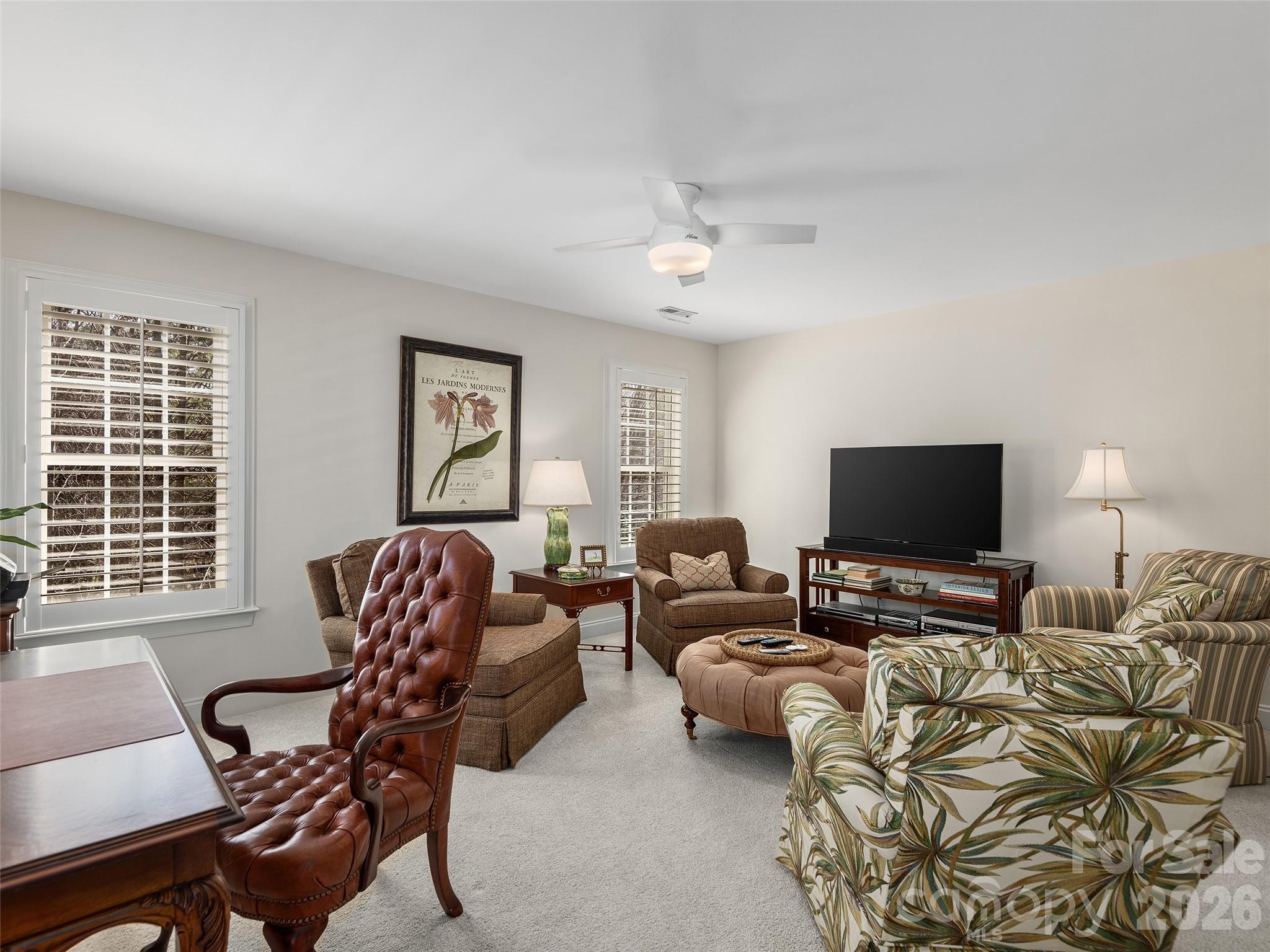 1672 Olmsted Drive — Asheville