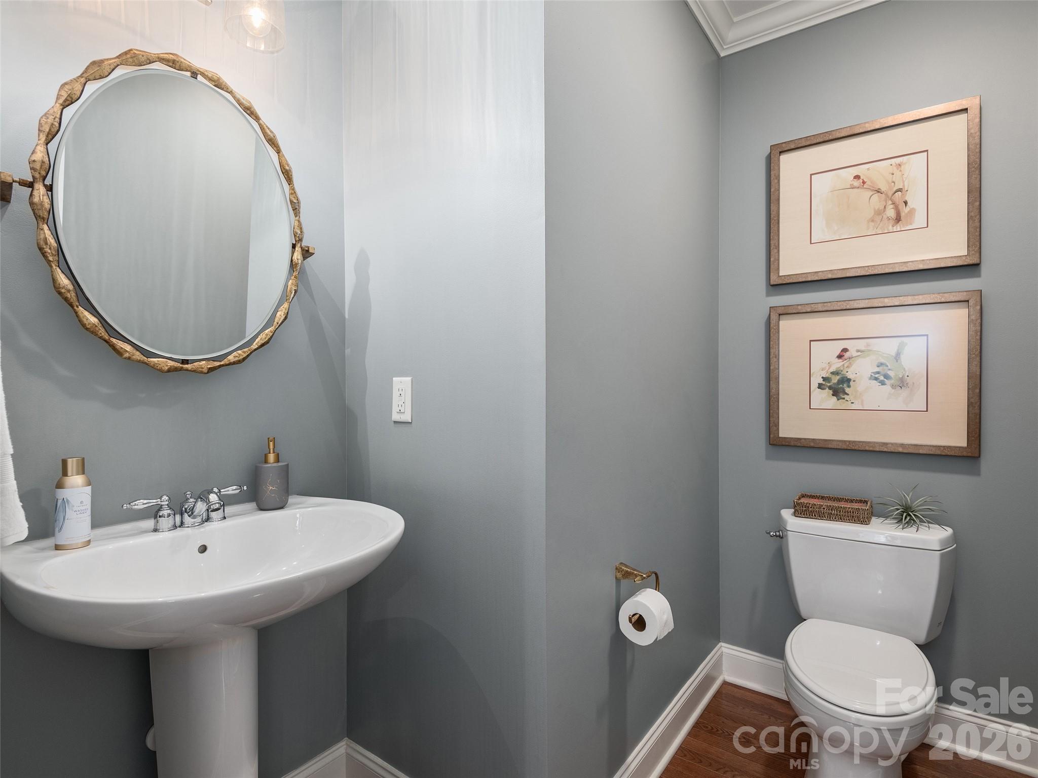 1672 Olmsted Drive — Asheville
