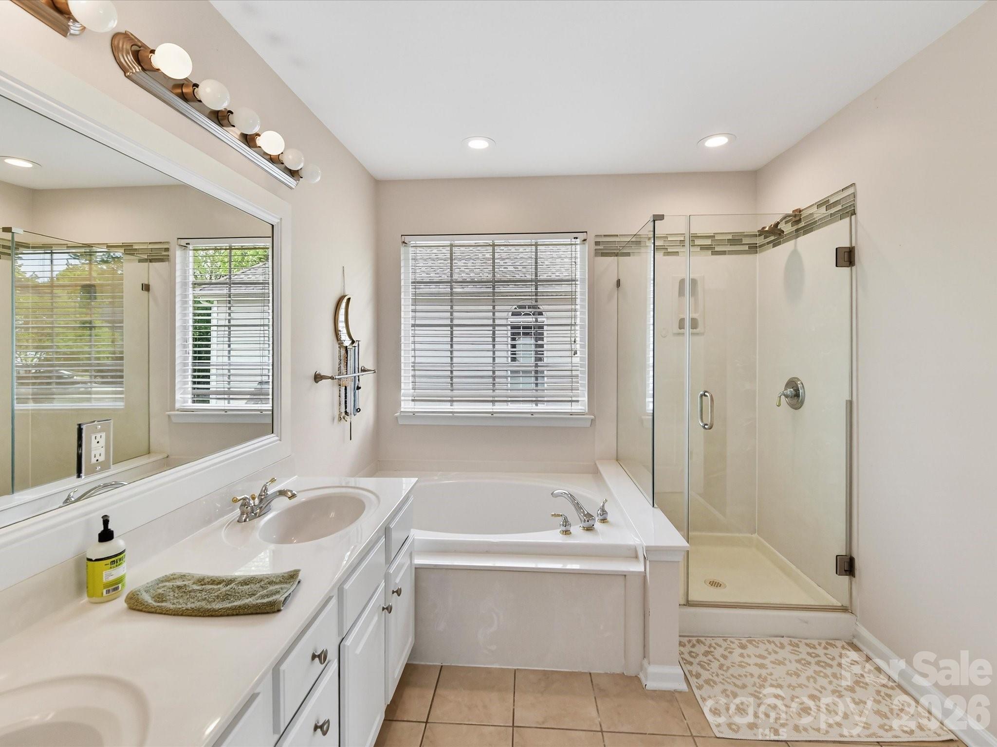 9334 Autumn Applause Drive — Charlotte
