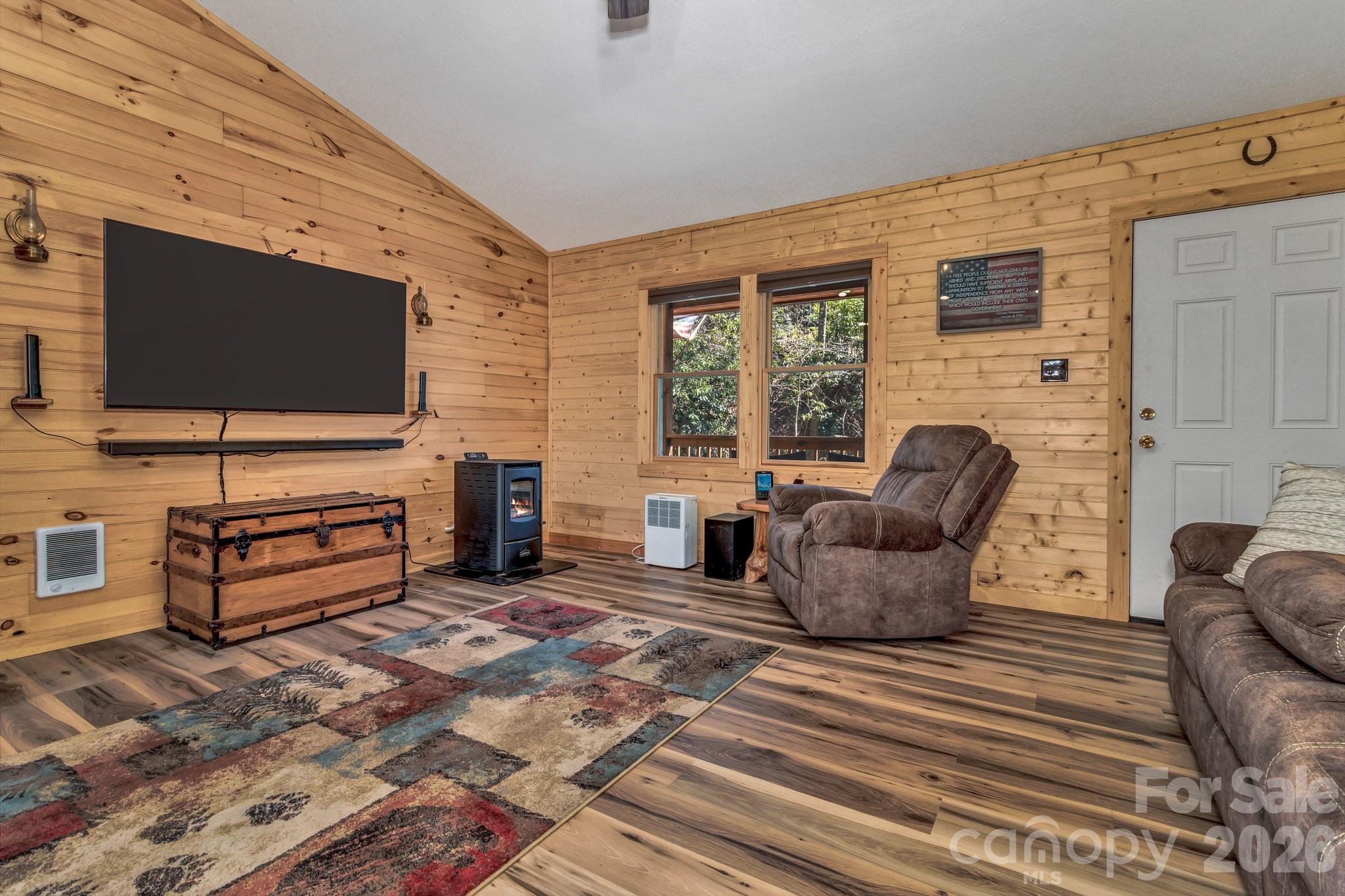 1100 Panther Branch Road — Canton