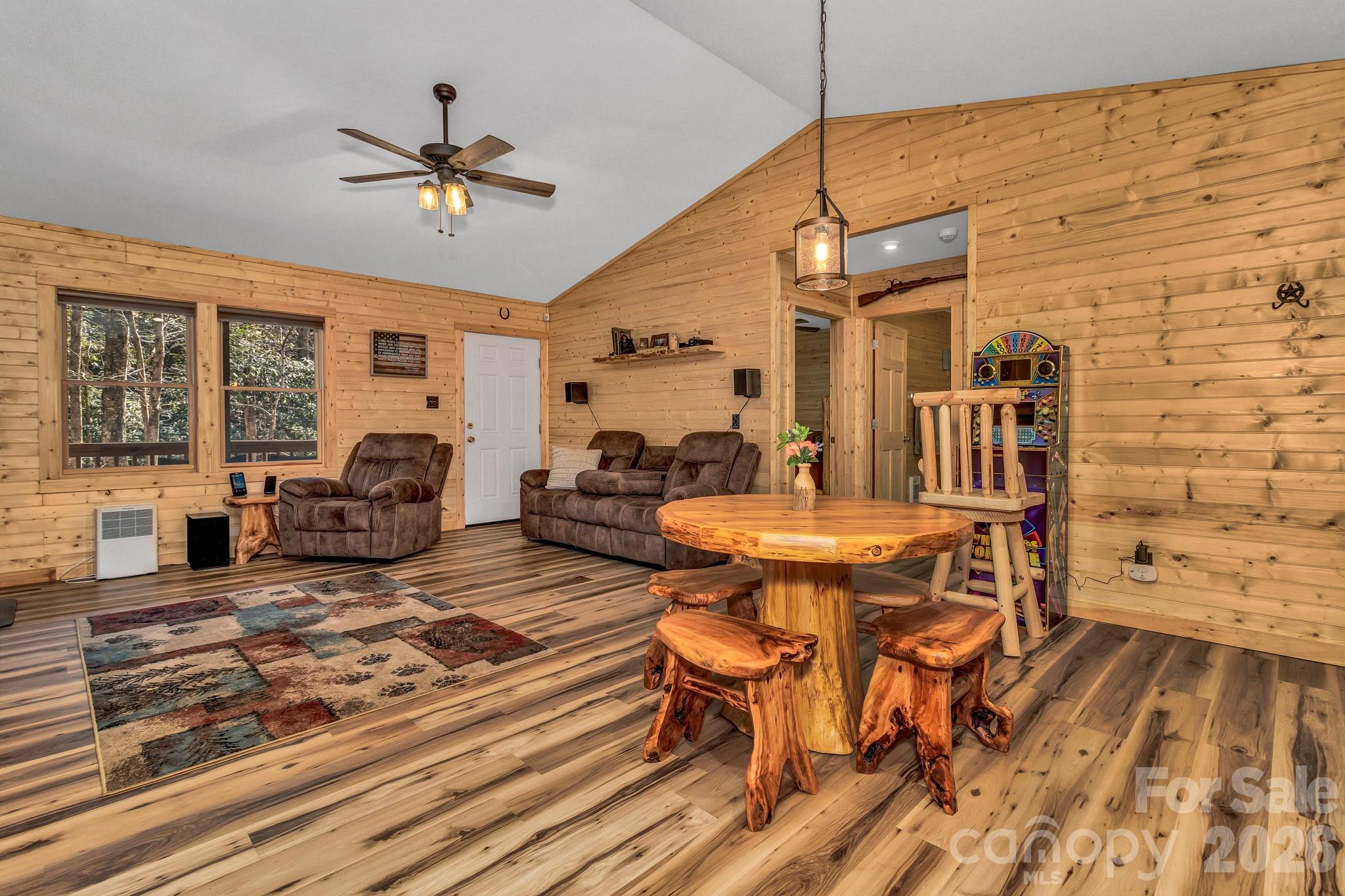 1100 Panther Branch Road — Canton