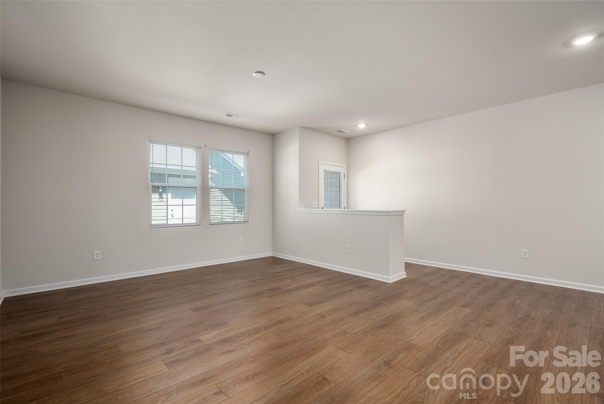 15740 Country House Street — Charlotte