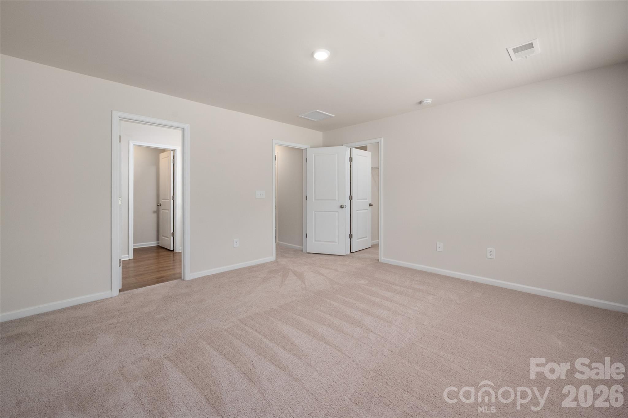 15740 Country House Street — Charlotte