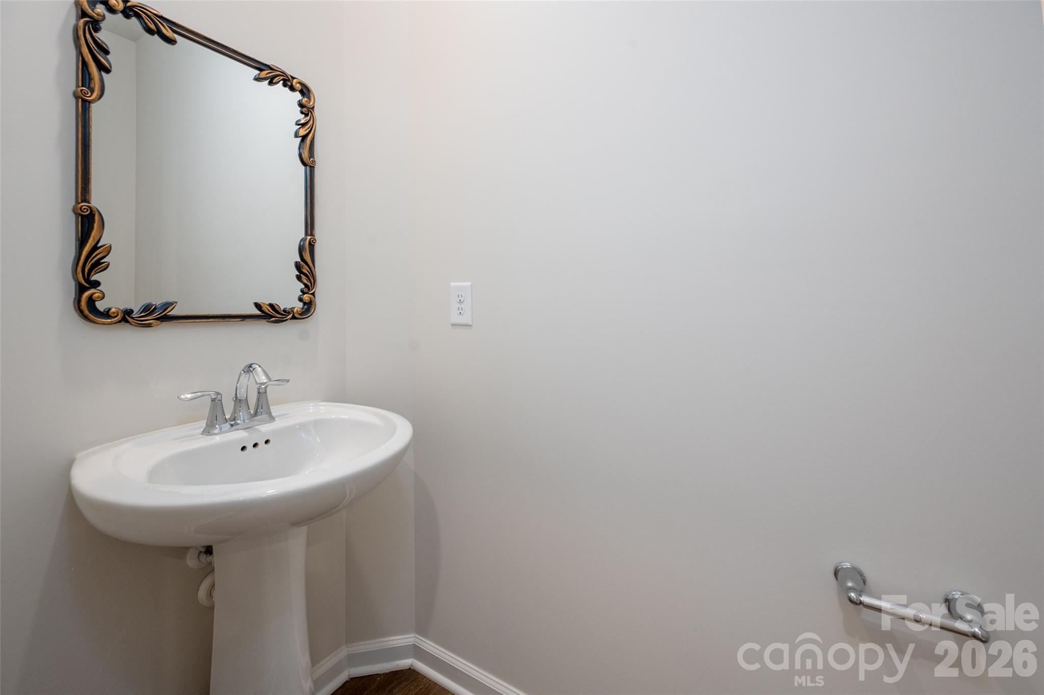 15740 Country House Street — Charlotte