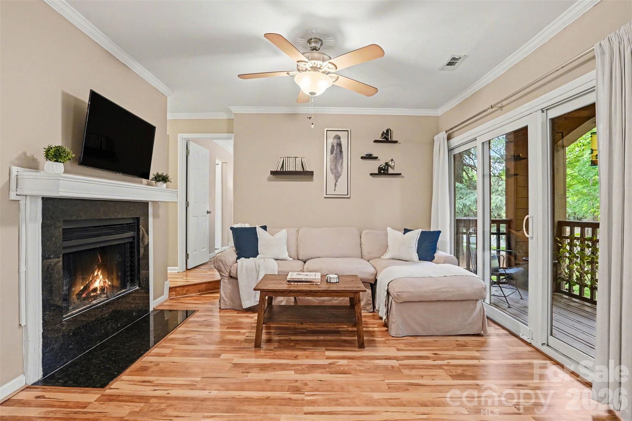 1109 E Morehead Street #5 — Charlotte