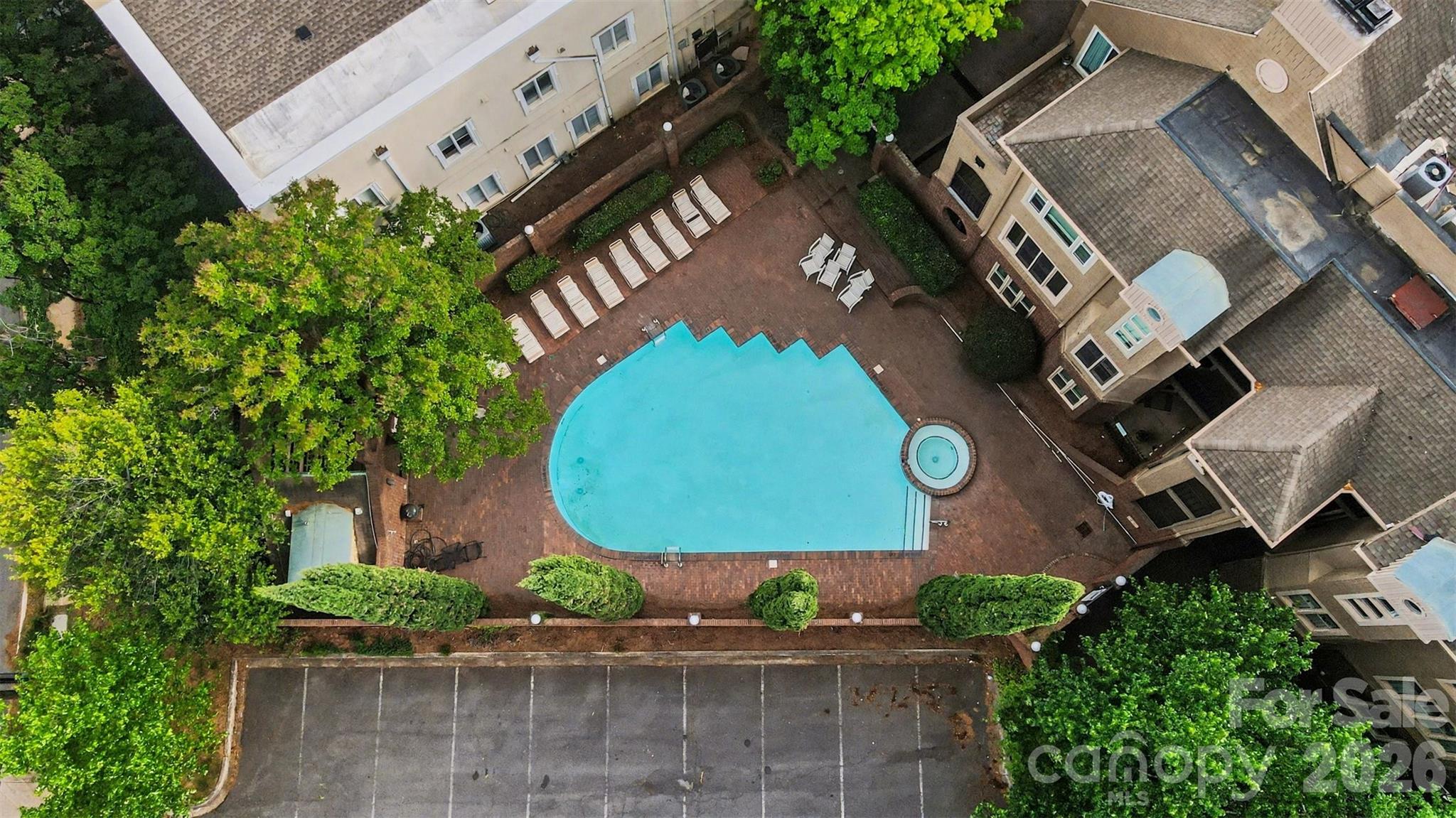 1109 E Morehead Street #5 — Charlotte