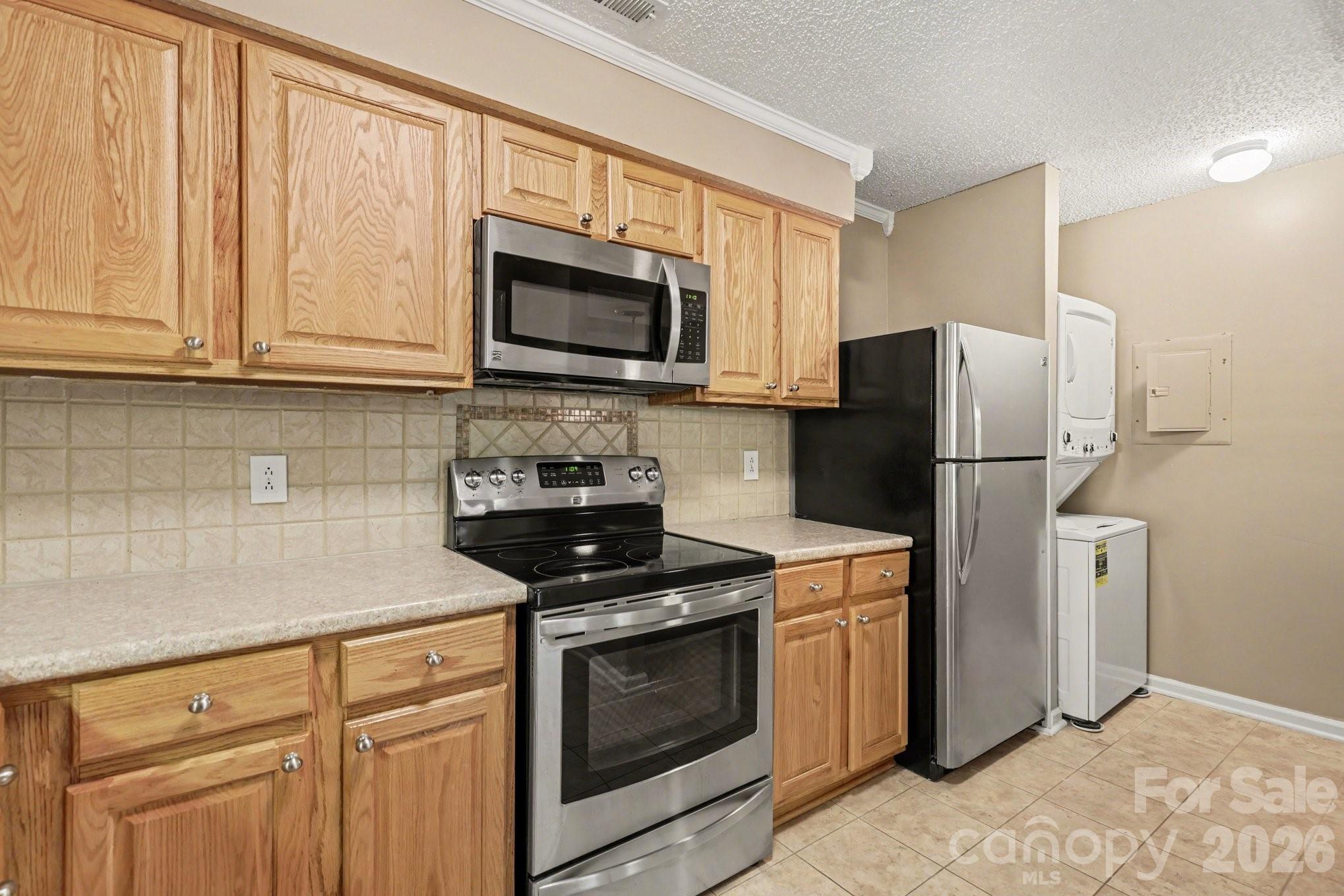 1051 Churchill Downs Court #B — Charlotte