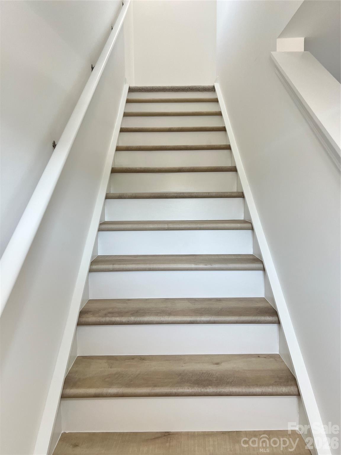 2210 Columbidae Lane — Gastonia