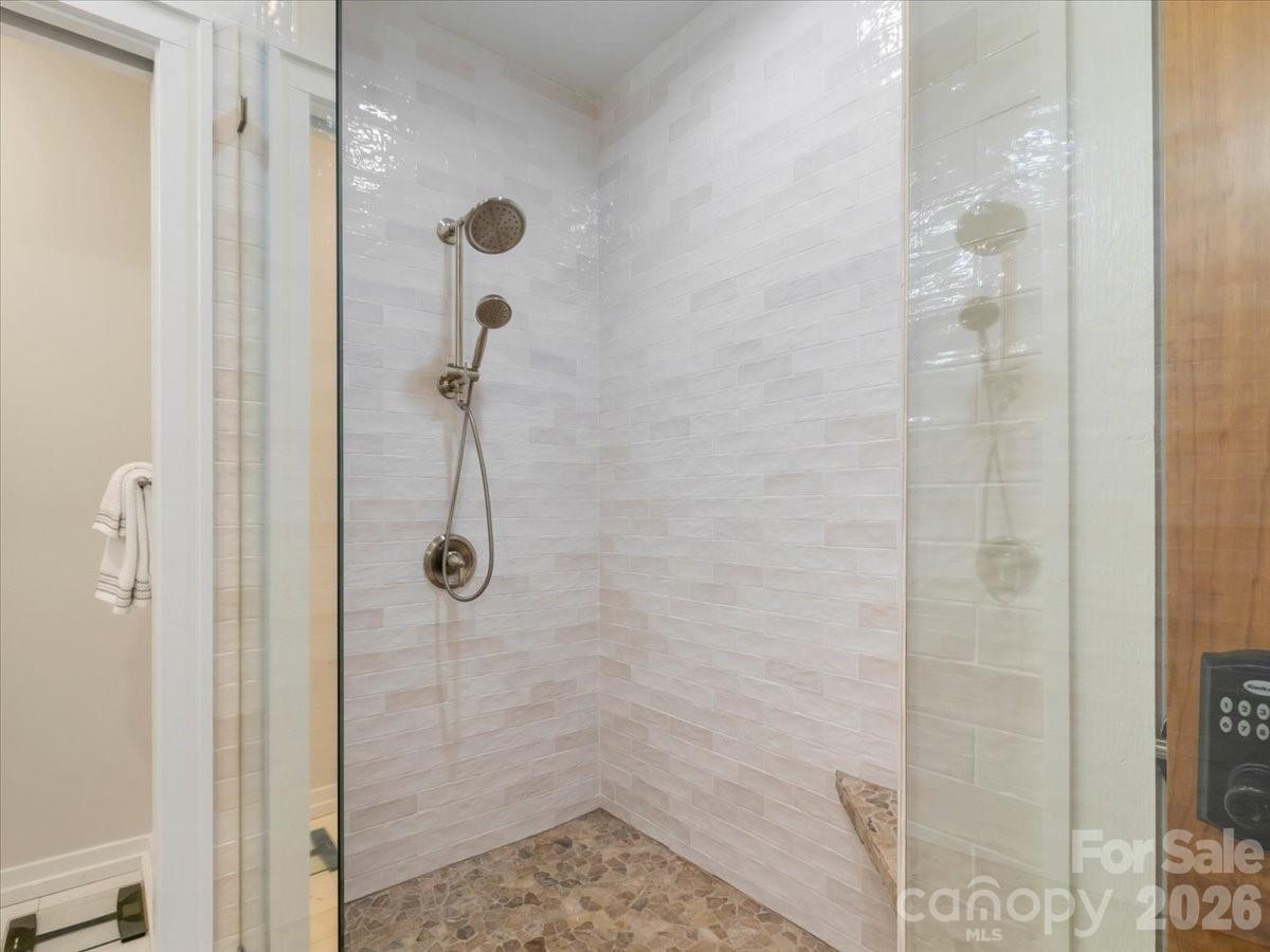 45 Creekside Way #I/301 — Burnsville