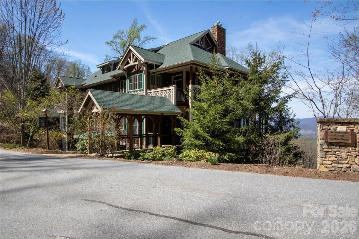 45 Creekside Way #I/301 — Burnsville