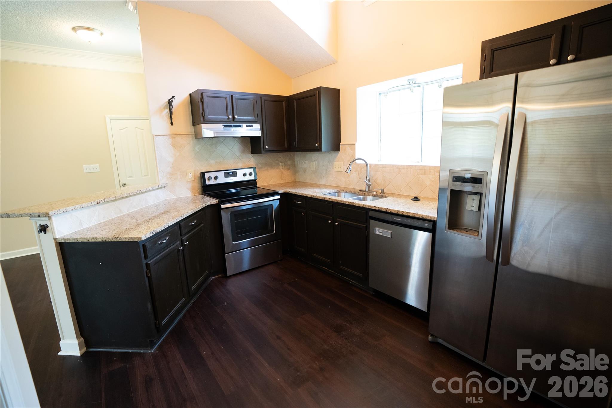 10737 Spruce Mountain Road — Charlotte